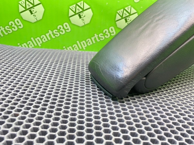 Подлокотник, 2100 рублей, Калининград