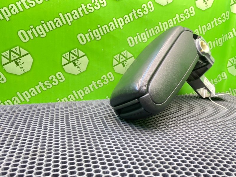 Подлокотник, 2100 рублей, Калининград