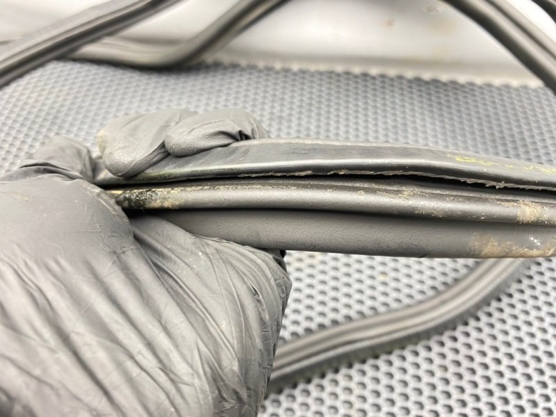 Резинка багажника, 1600 рублей, Калининград