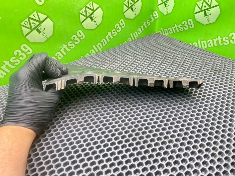 Кронштейн бампера, 800 рублей, Калининград