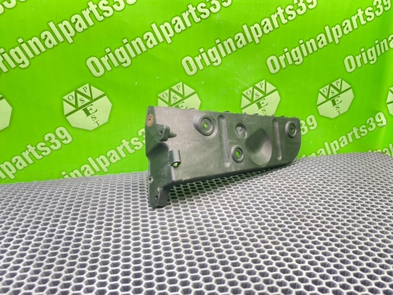 Кронштейн бампера, 800 рублей, Калининград