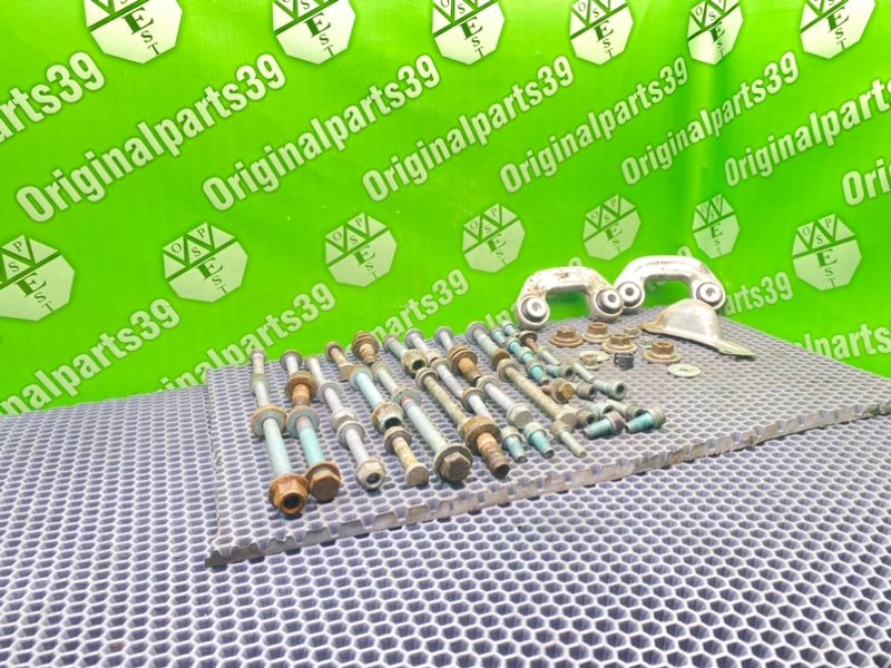 Болты подрамника, 2100 рублей, Калининград