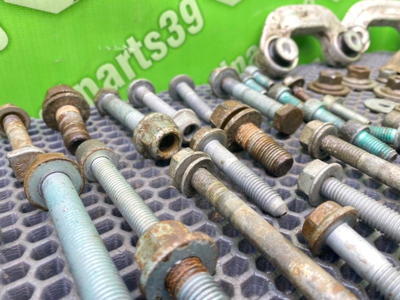 Болты подрамника, 2100 рублей, Калининград