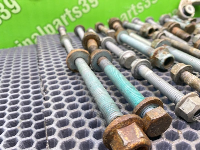 Болты подрамника, 2100 рублей, Калининград