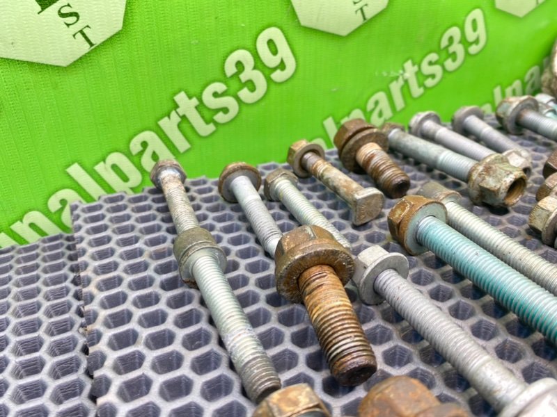 Болты подрамника, 2100 рублей, Калининград