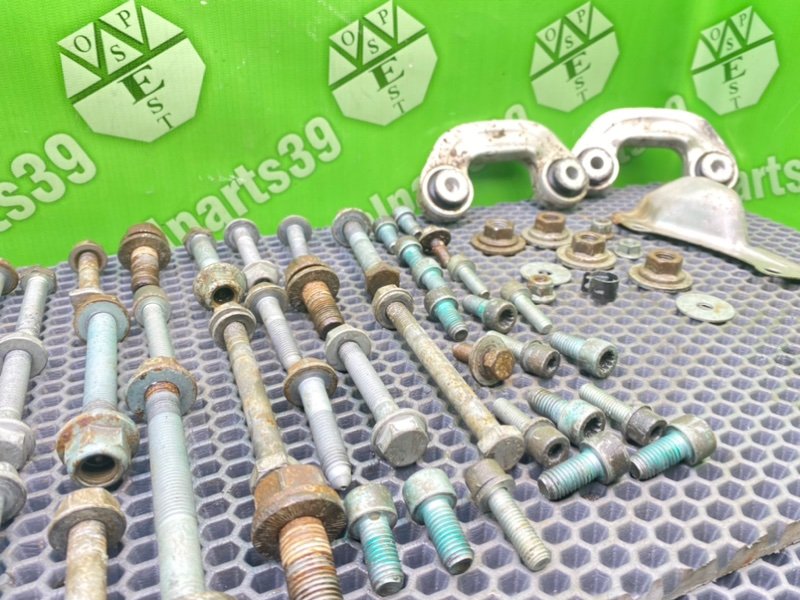 Болты подрамника, 2100 рублей, Калининград