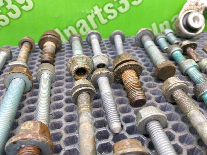 Болты подрамника, 2100 рублей, Калининград