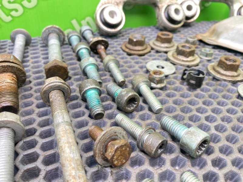 Болты подрамника, 2100 рублей, Калининград