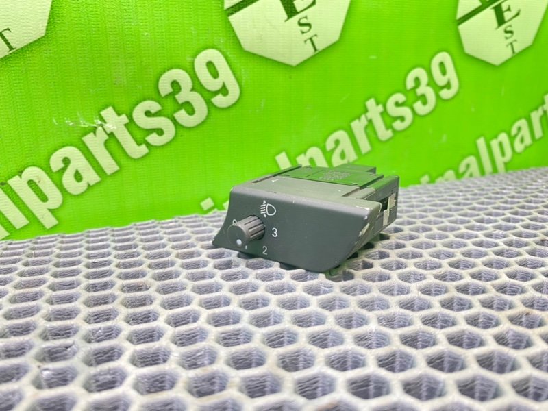 Кнопка, 1000 рублей, Калининград