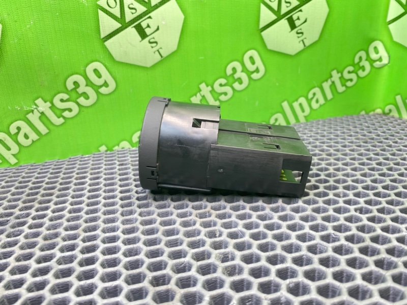 Тумблер света, 1200 рублей, Калининград