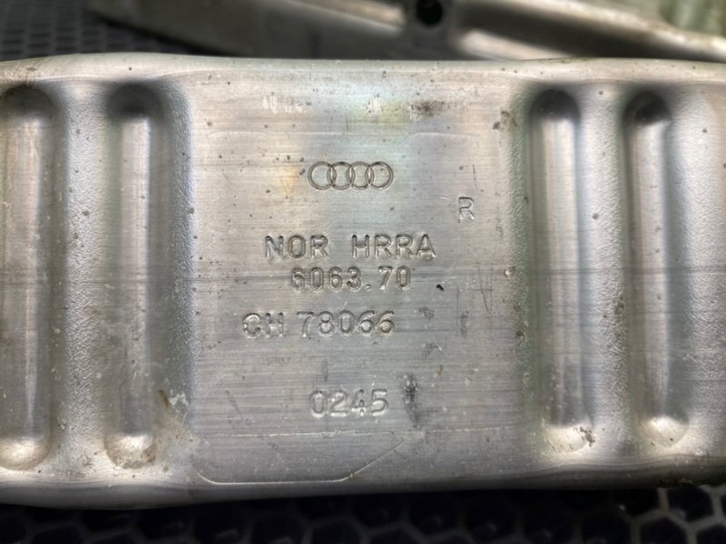 Кронштейн усилителя бампера, 1000 рублей, Калининград