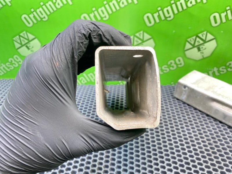 Кронштейн усилителя бампера, 1000 рублей, Калининград