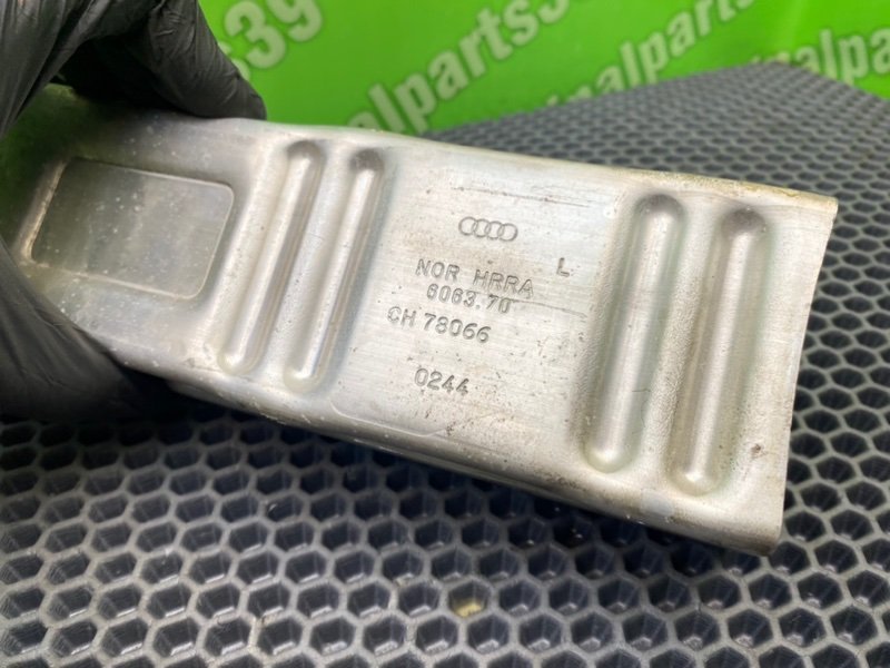 Кронштейн усилителя бампера, 1000 рублей, Калининград