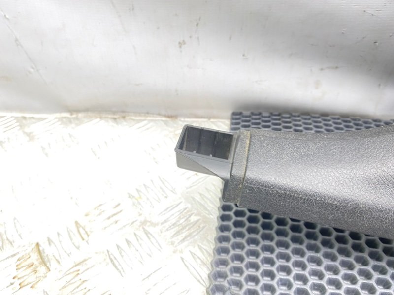 Обшивки стоек, 1000 рублей, Калининград