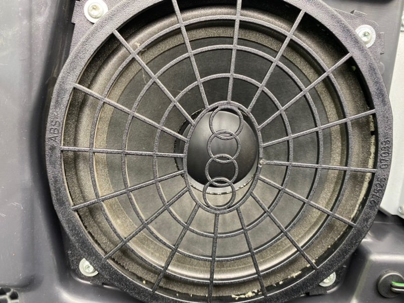 Сабвуфер, 3600 рублей, Калининград