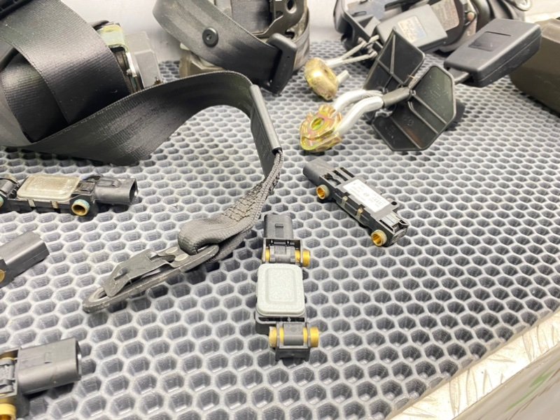 Ремни, 1600 рублей, Калининград