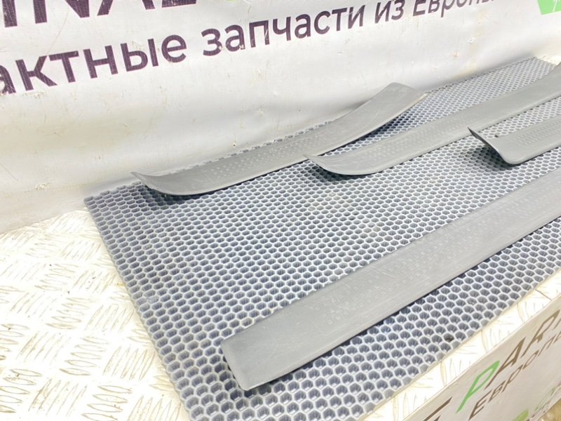 Накладки порогов, 2100 рублей, Калининград