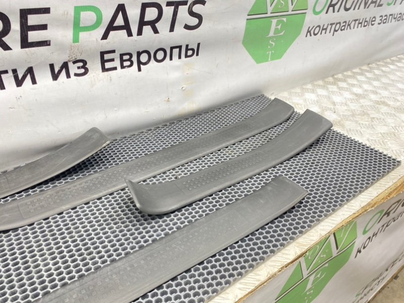 Накладки порогов, 2100 рублей, Калининград