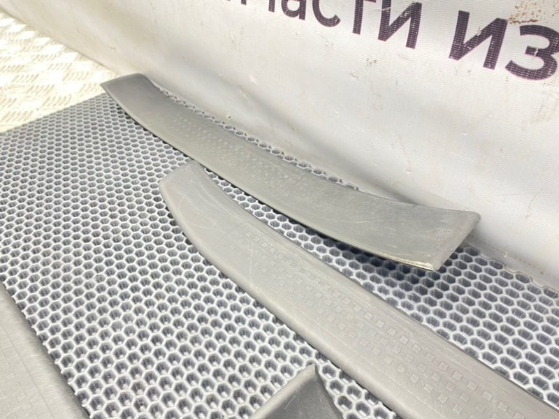 Накладки порогов, 2100 рублей, Калининград