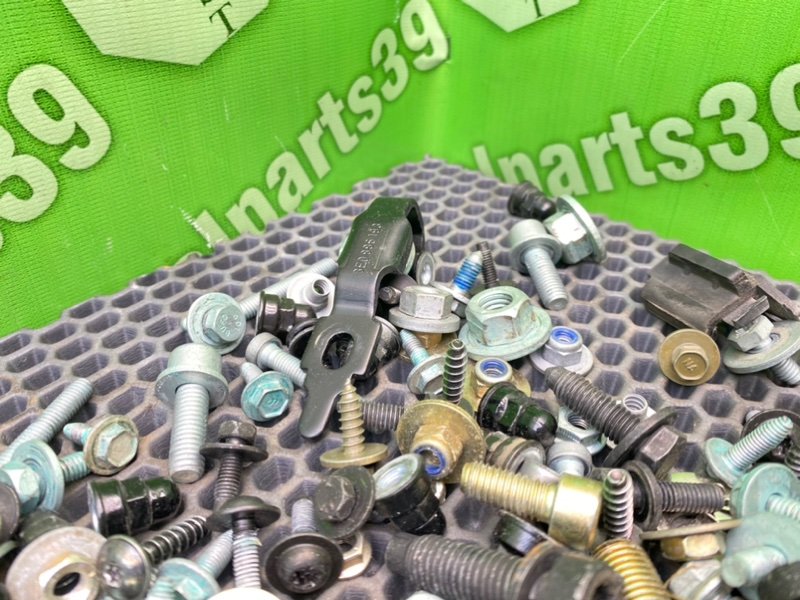 Болты салона, 2200 рублей, Калининград