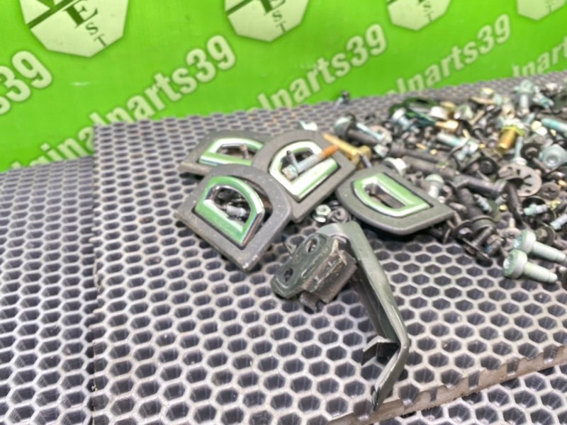 Болты салона, 2200 рублей, Калининград