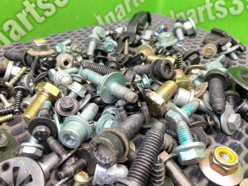 Болты салона, 2200 рублей, Калининград