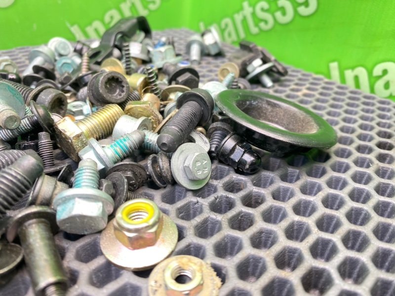 Болты салона, 2200 рублей, Калининград