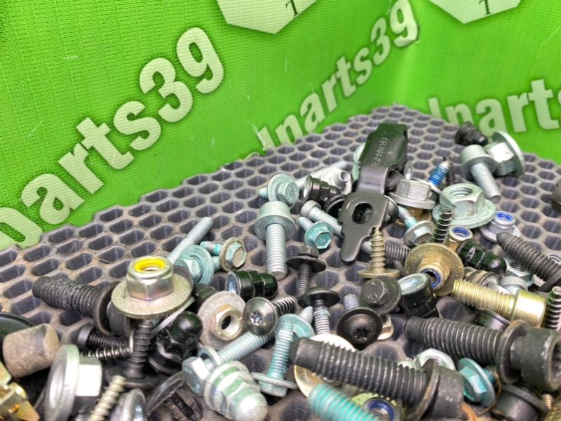 Болты салона, 2200 рублей, Калининград