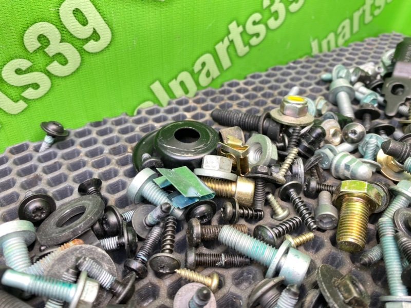 Болты салона, 2200 рублей, Калининград