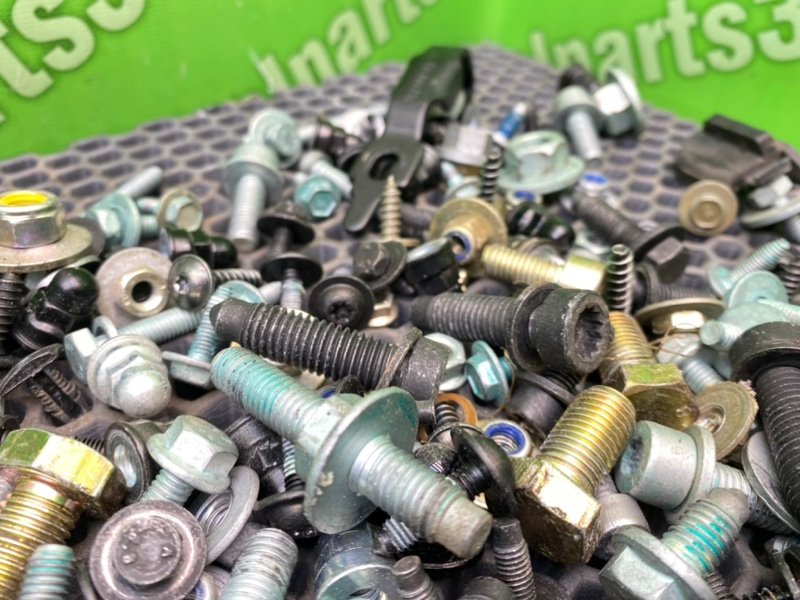 Болты салона, 2200 рублей, Калининград