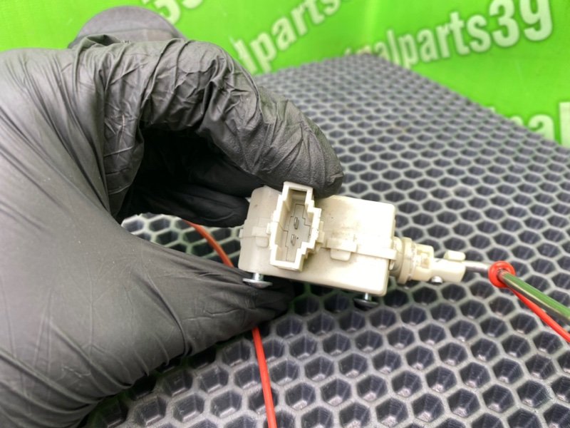 Лючок бензобака, 1400 рублей, Калининград