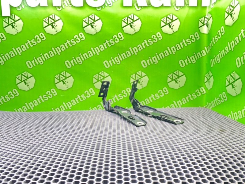 Петли капота, 800 рублей, Калининград