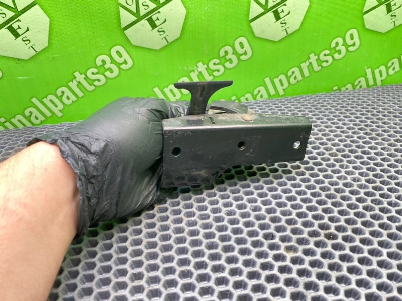 Крюк замка капота, 1000 рублей, Калининград