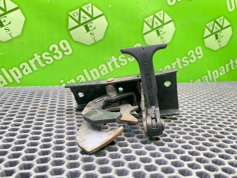 Крюк замка капота, 1000 рублей, Калининград