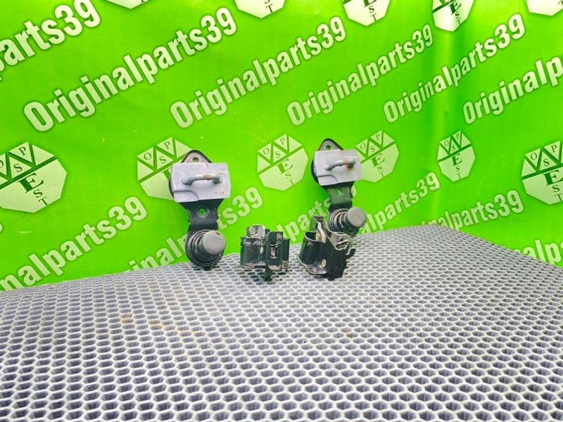 Замок капота, 1900 рублей, Калининград