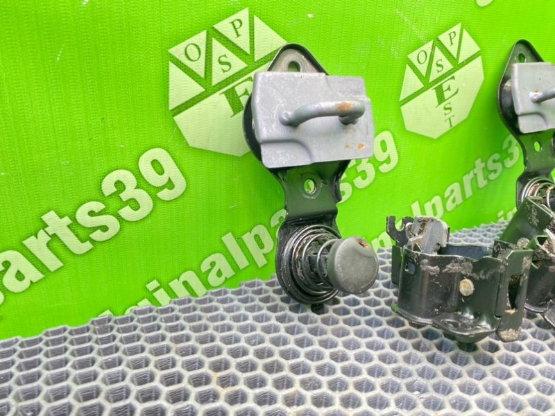 Замок капота, 1900 рублей, Калининград