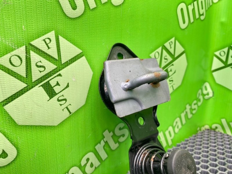 Замок капота, 1900 рублей, Калининград