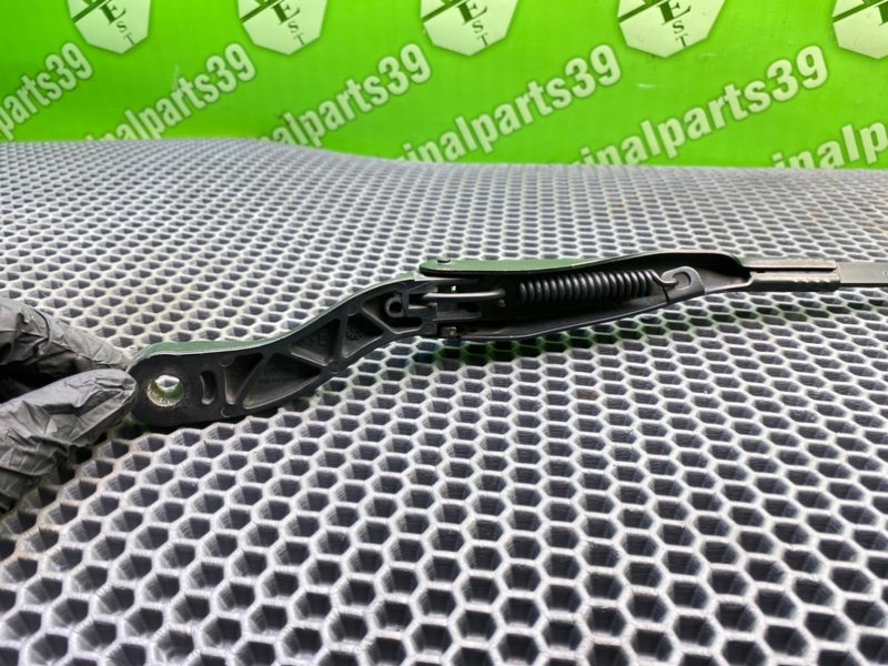 Дворник лобового стекла, 900 рублей, Калининград