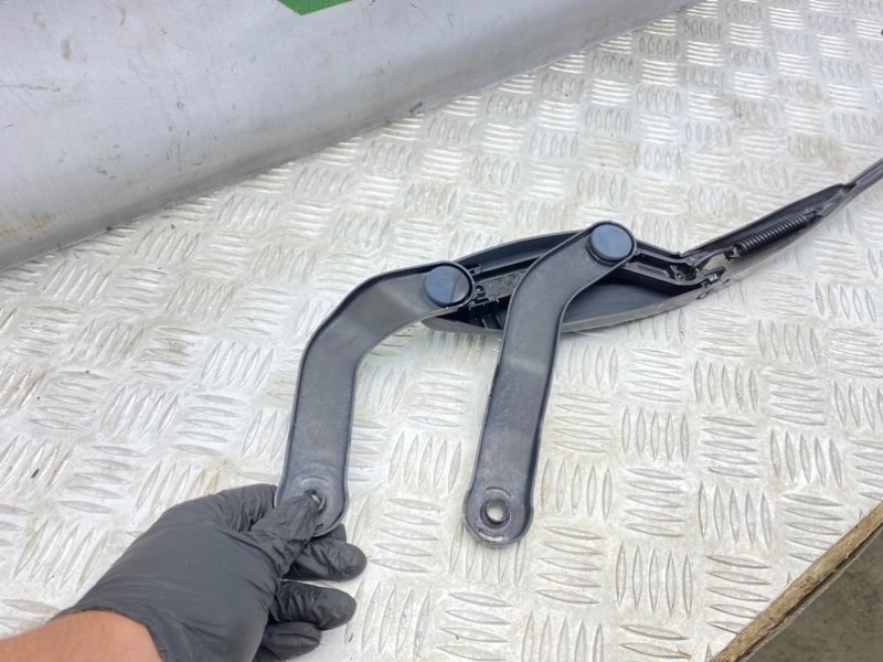 Дворник лобового стекла, 2800 рублей, Калининград