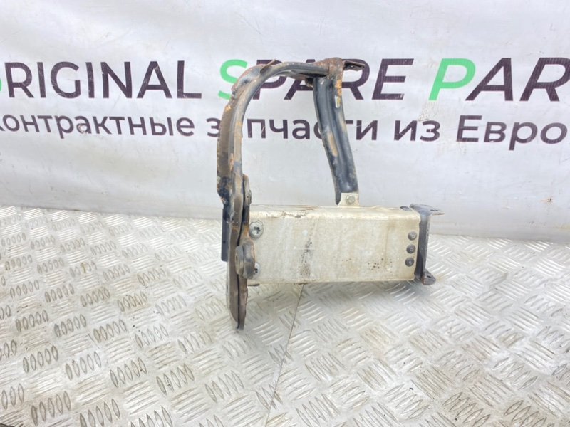 Кронштейн усилителя бампера, 1600 рублей, Калининград