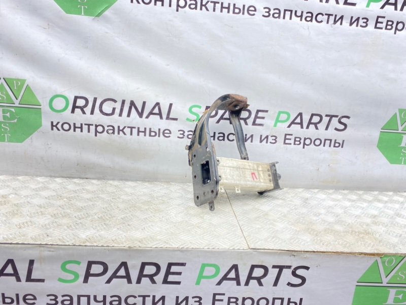 Кронштейн усилителя бампера, 1400 рублей, Калининград