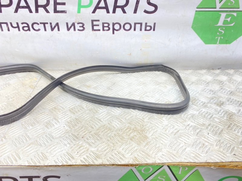 Уплотнительная резинка капота, 1000 рублей, Калининград