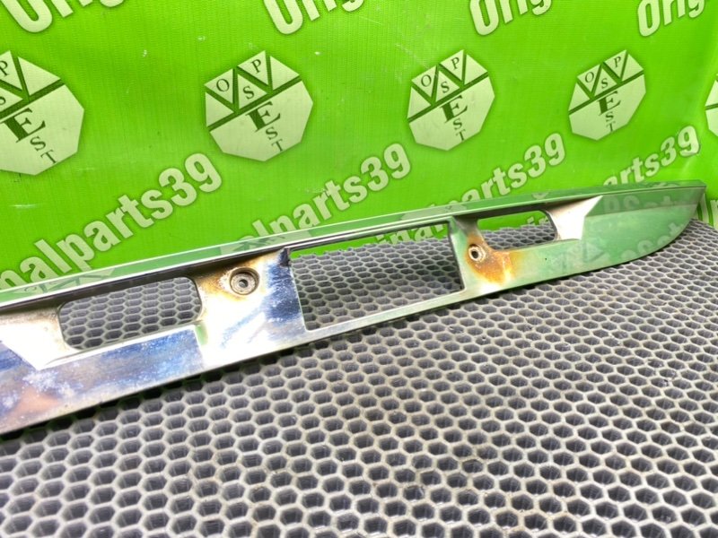 Молдинг багажника, 1600 рублей, Калининград