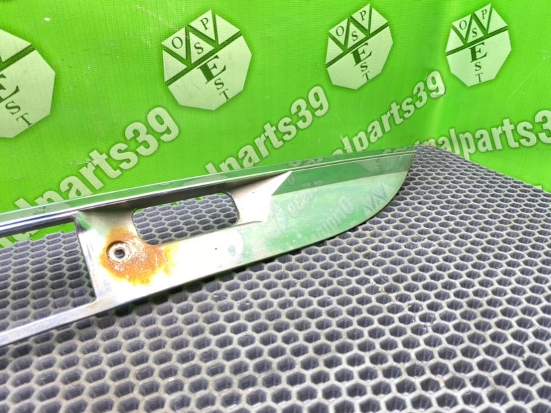 Молдинг багажника, 1600 рублей, Калининград