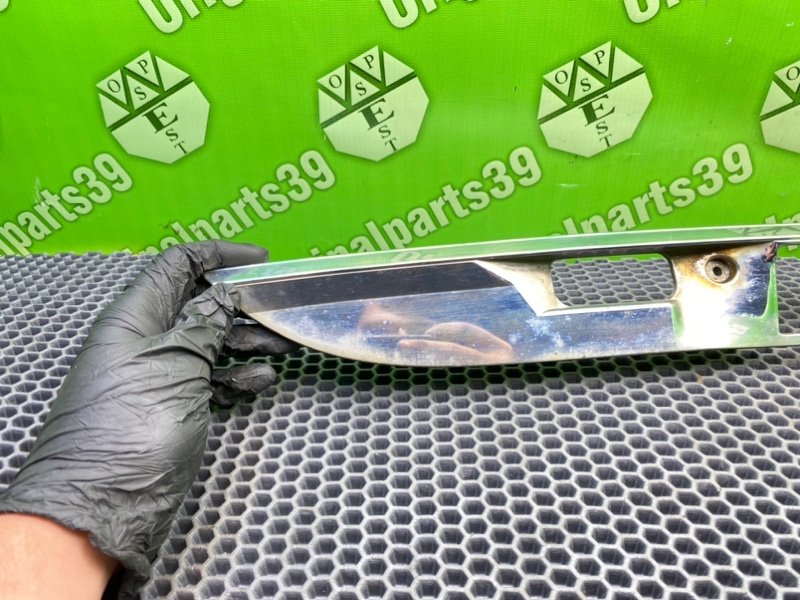 Молдинг багажника, 1600 рублей, Калининград