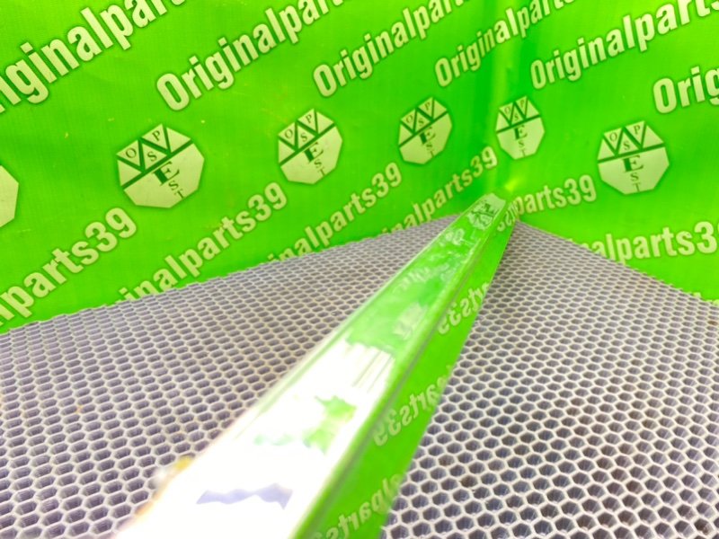 Молдинг багажника, 1600 рублей, Калининград