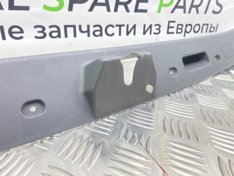 Накладка двери багажника, 900 рублей, Калининград