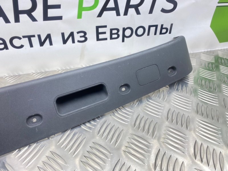 Накладка двери багажника, 900 рублей, Калининград