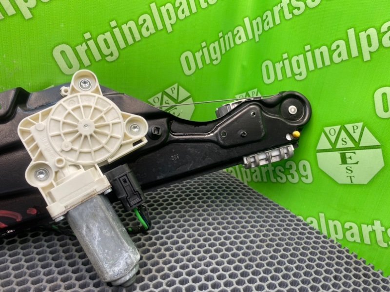 Стеклоподъемник, 1000 рублей, Калининград