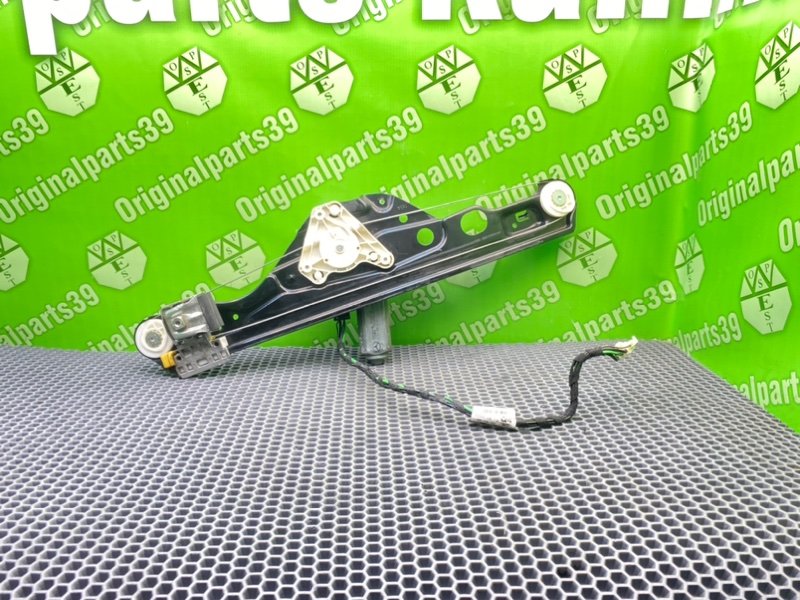 Стеклоподъемник, 1000 рублей, Калининград